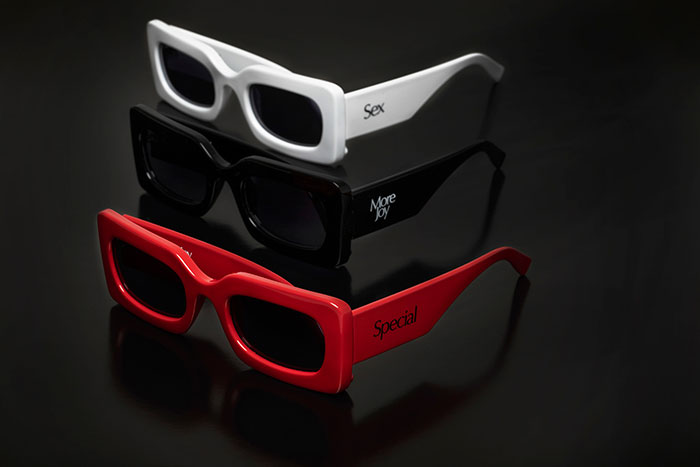 英国品牌Christopher Kane和Le Specs联名太阳眼镜亮相图片2