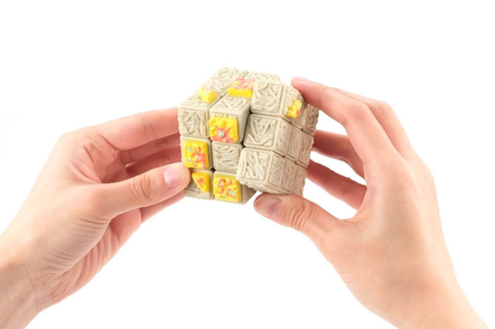东洋水产推出全新口味 Rubik’s Cube 魔术方块图片3